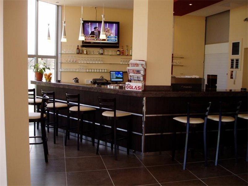 Hotel Grand Banja Luka Restaurant photo